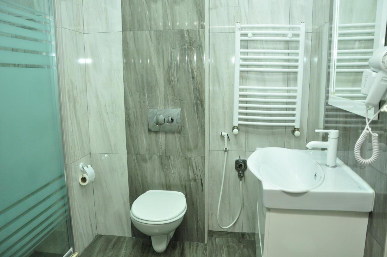 Gallery Lux Hotel Baku Exterior photo